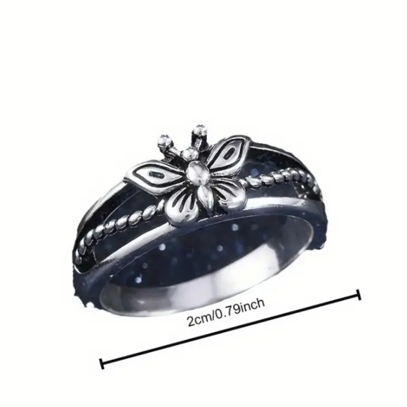 Silver Butterfly Ring - Picture 4 of 6